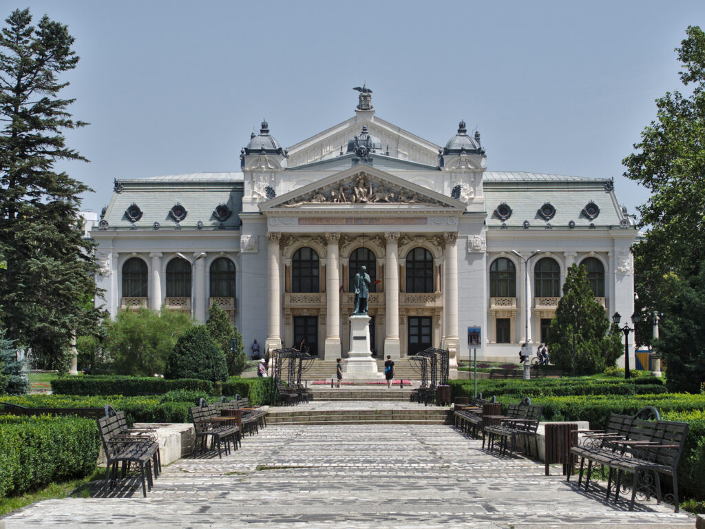Romania_Iași_National_Theatre